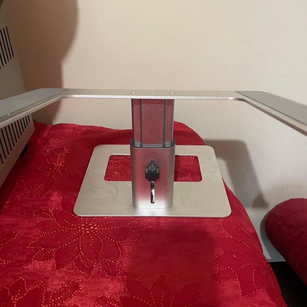 Silver Laptop Stand - Picture 3 of 6